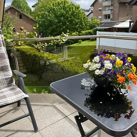 Inka Am Eifelsteig アパート